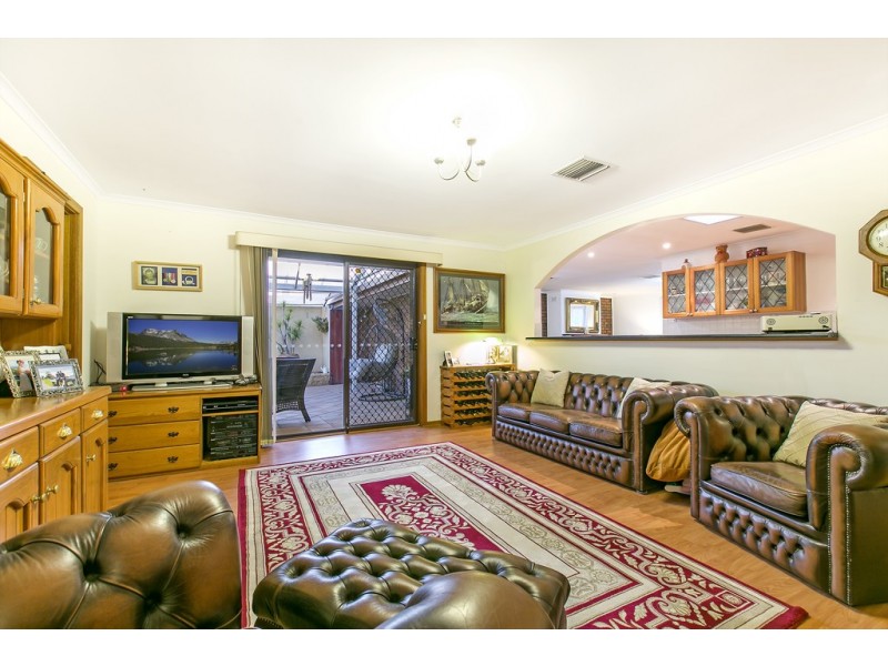 12 Irvine Street, Port Noarlunga SA 5167