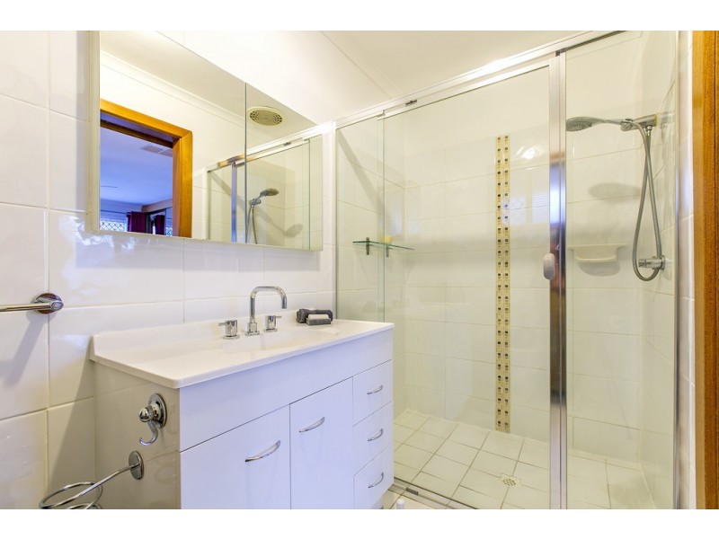 12 Irvine Street, Port Noarlunga SA 5167
