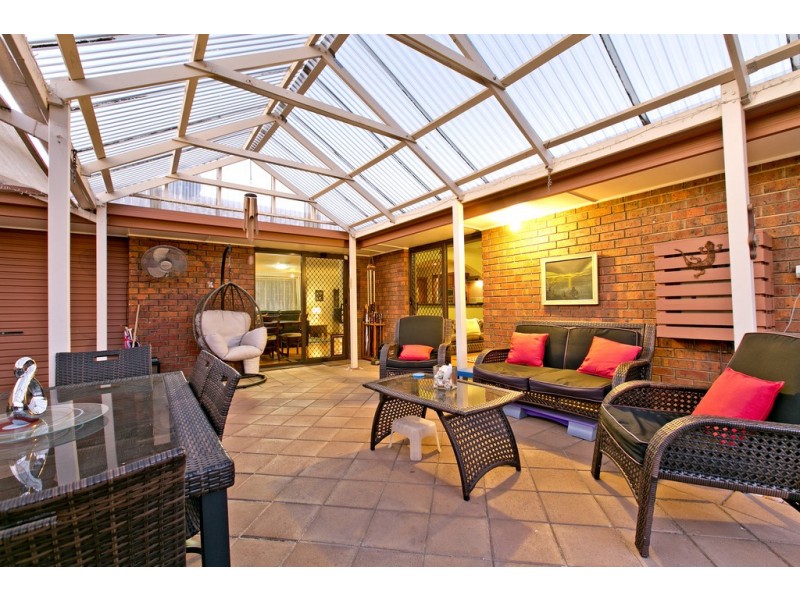 12 Irvine Street, Port Noarlunga SA 5167