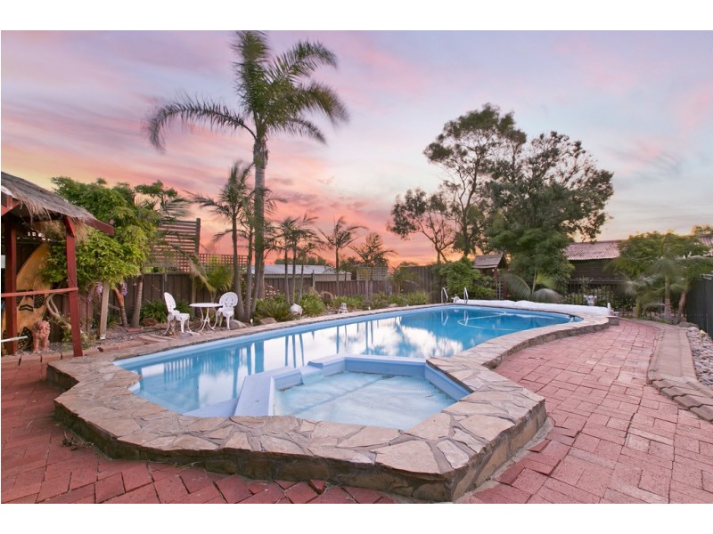 12 Irvine Street, Port Noarlunga SA 5167
