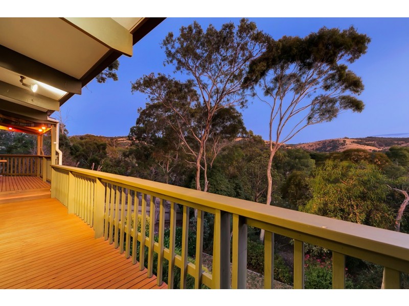 17 Craiglee Drive, Coromandel Valley SA 5051