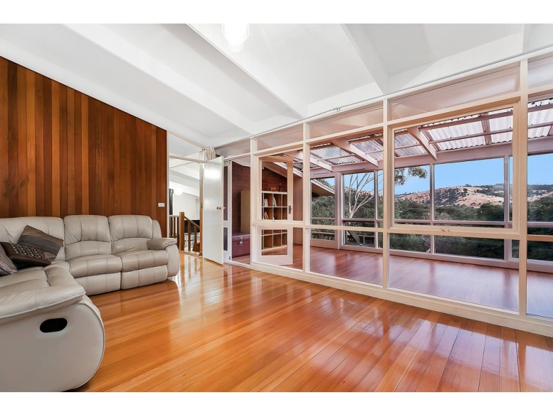 17 Craiglee Drive, Coromandel Valley SA 5051