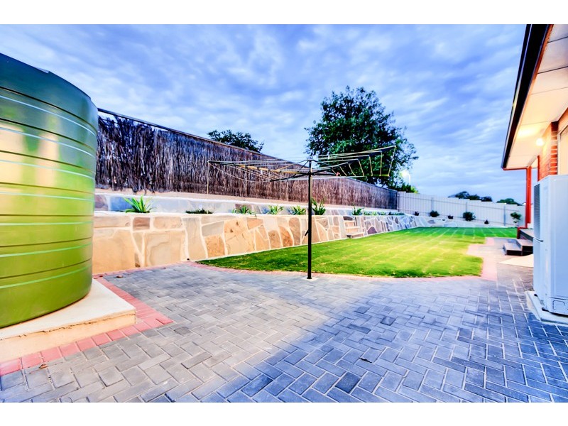 18 Mansfield Street, Noarlunga Downs SA 5168