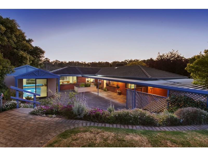 4 Heather Drive, Coromandel Valley SA 5051