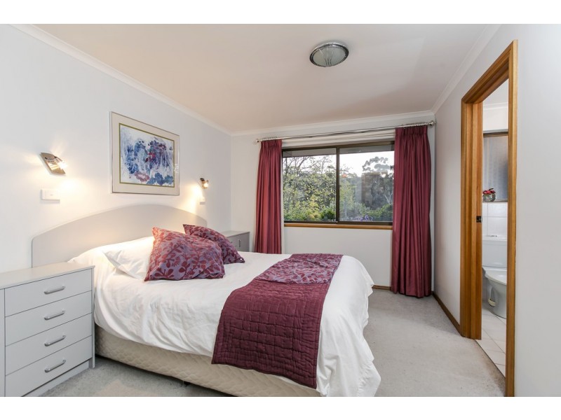 4 Heather Drive, Coromandel Valley SA 5051