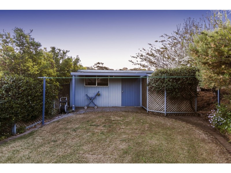 4 Heather Drive, Coromandel Valley SA 5051