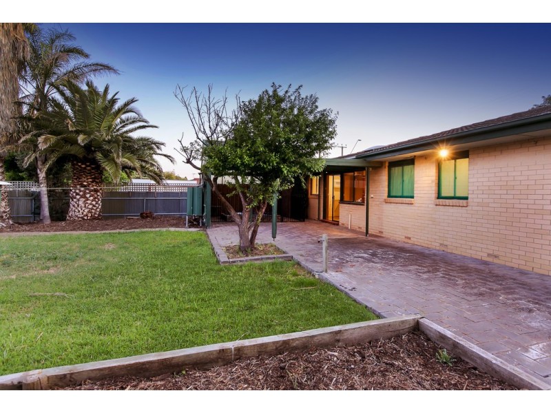 261 Commercial Road, Seaford SA 5169