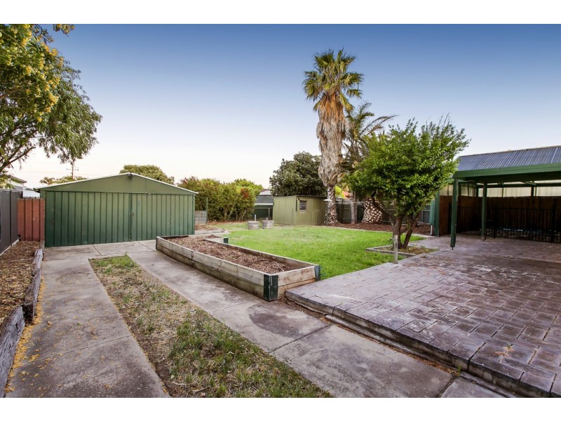 261 Commercial Road, Seaford SA 5169