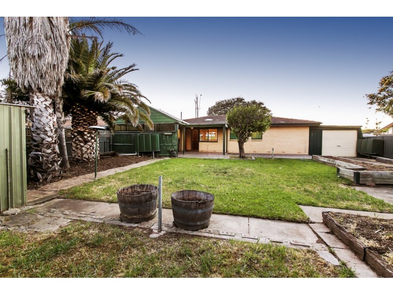 261 Commercial Road, Seaford SA 5169
