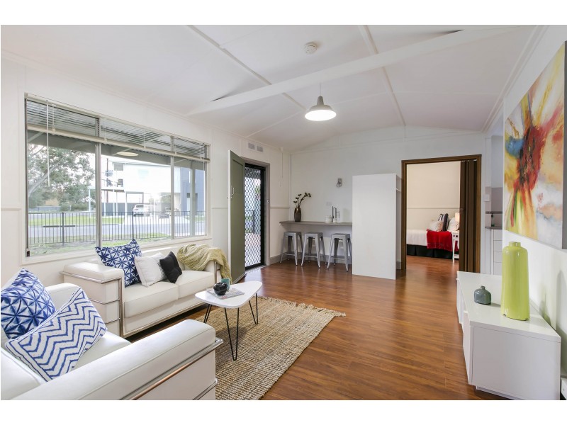 2/2 Ozone Avenue, Port Willunga SA 5173