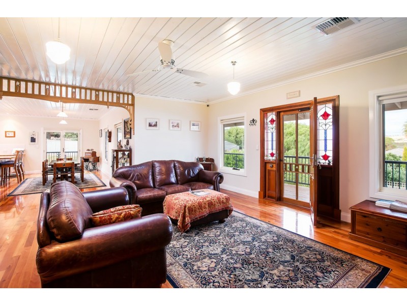 18 Sauerbiers Road, Seaford Meadows SA 5169