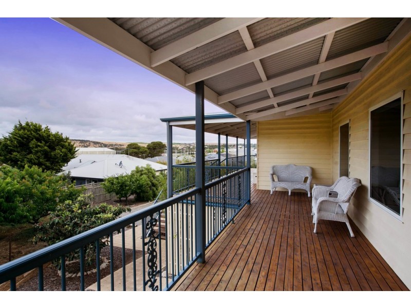 18 Sauerbiers Road, Seaford Meadows SA 5169