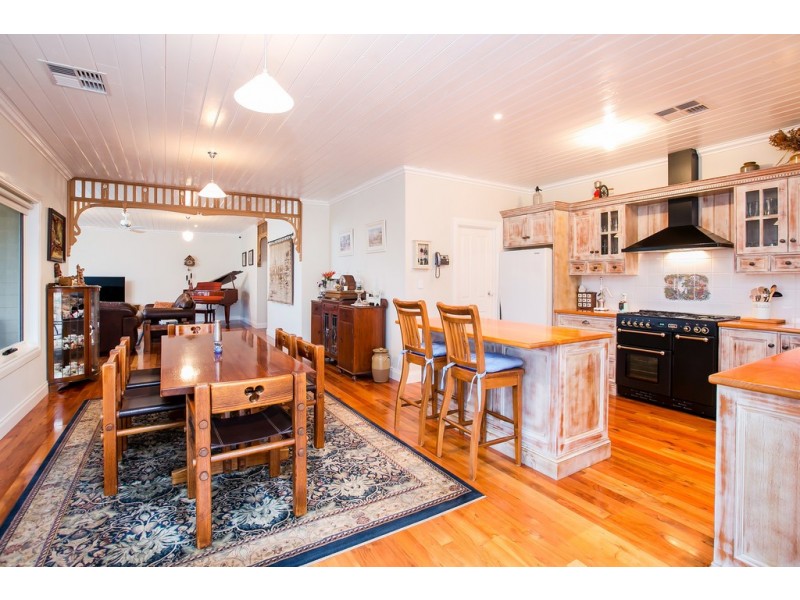 18 Sauerbiers Road, Seaford Meadows SA 5169