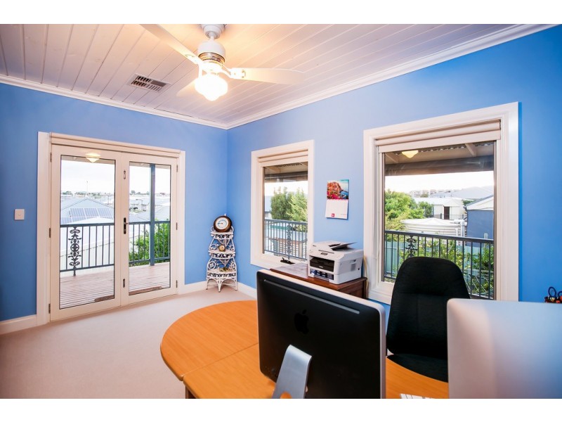 18 Sauerbiers Road, Seaford Meadows SA 5169