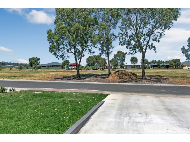 43 Summer Street, Mclaren Flat SA 5171