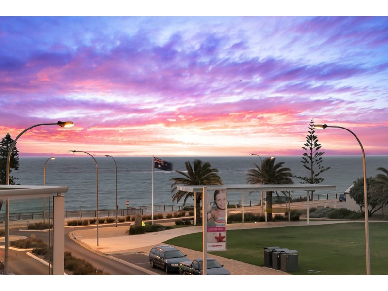 214 / 50 Esplanade, Christies Beach SA 5165