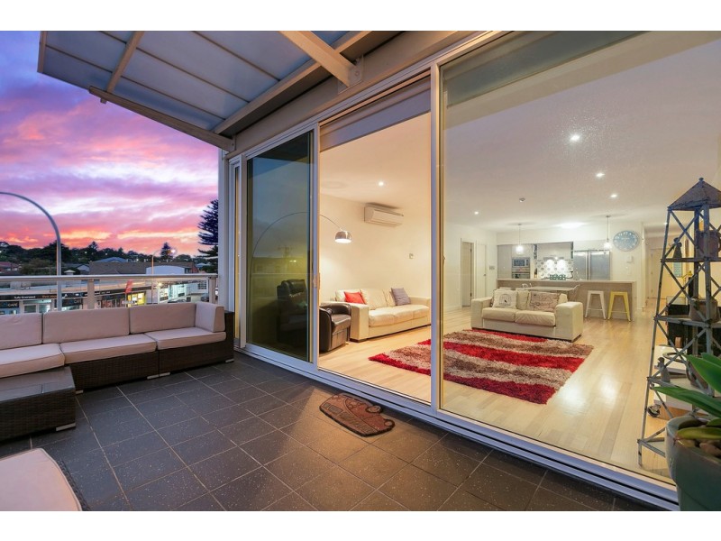 214 / 50 Esplanade, Christies Beach SA 5165