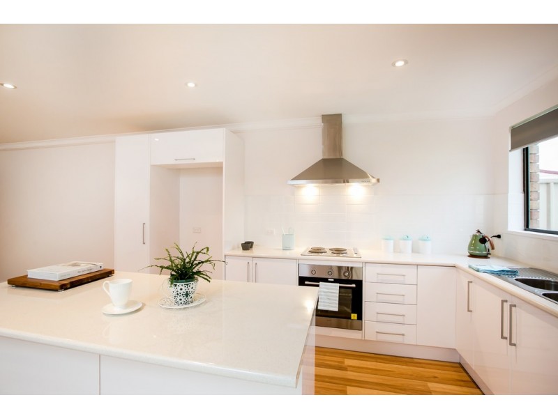 Unit 1 and 2/35 Hamilton Road, Aldinga Beach SA 5173