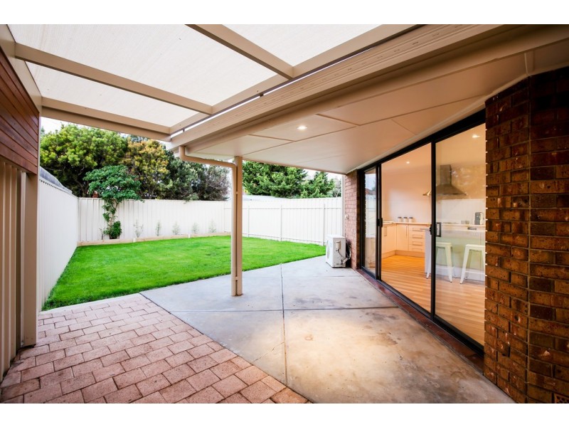 Unit 1 and 2/35 Hamilton Road, Aldinga Beach SA 5173