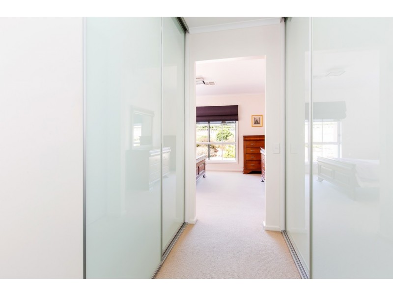 27 Conte Drive, Mclaren Flat SA 5171