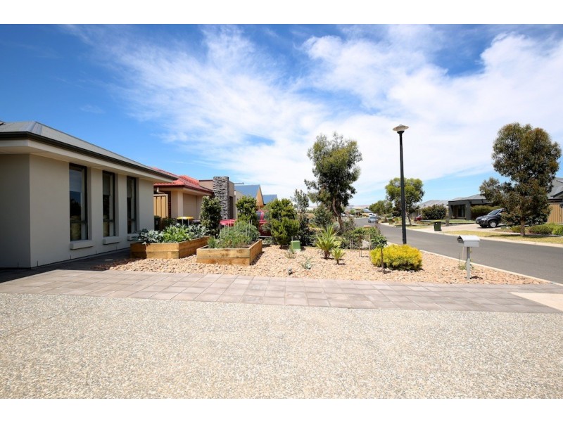 35 Bushtail Avenue, Aldinga Beach SA 5173