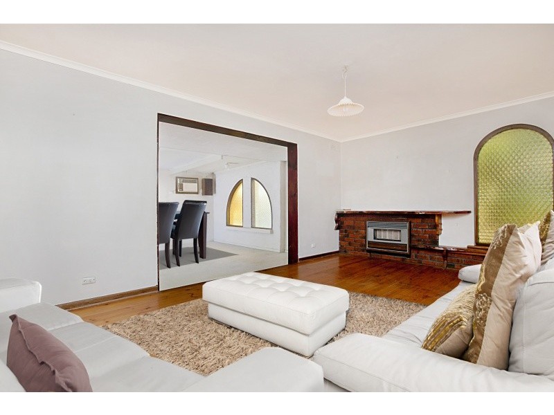 87 Trim Crescent, Old Noarlunga SA 5168