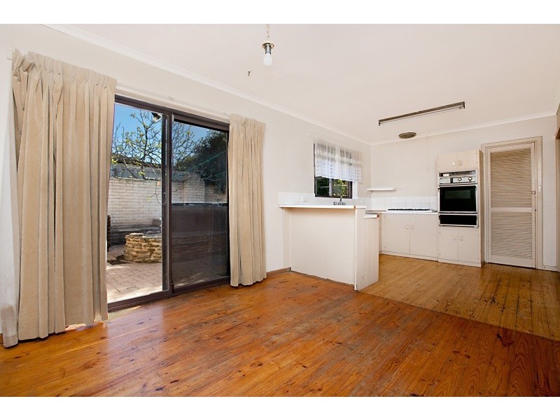 87 Trim Crescent, Old Noarlunga SA 5168