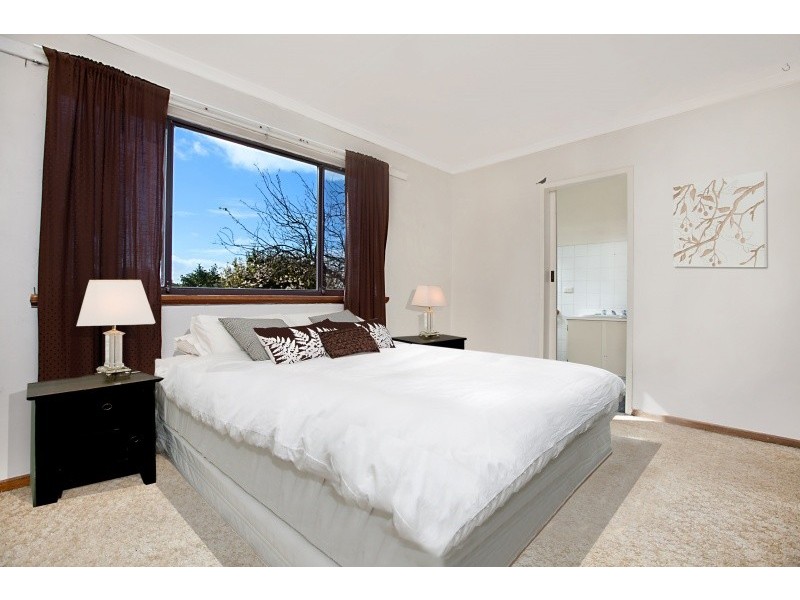 87 Trim Crescent, Old Noarlunga SA 5168