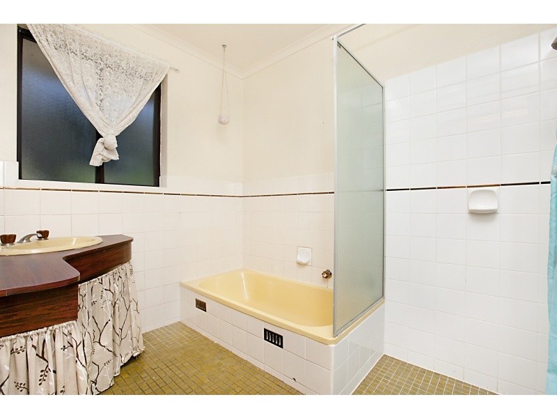 87 Trim Crescent, Old Noarlunga SA 5168