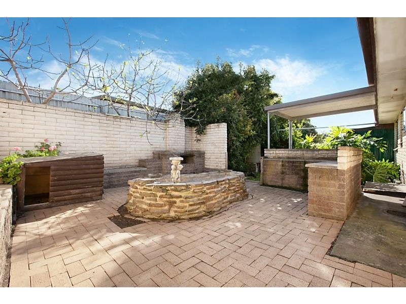 87 Trim Crescent, Old Noarlunga SA 5168