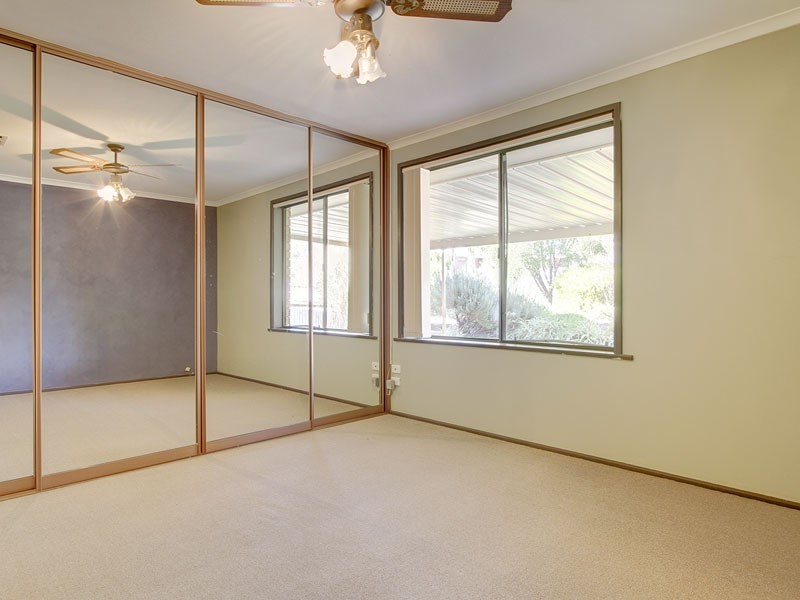 39 Marsden Place, Huntfield Heights SA 5163