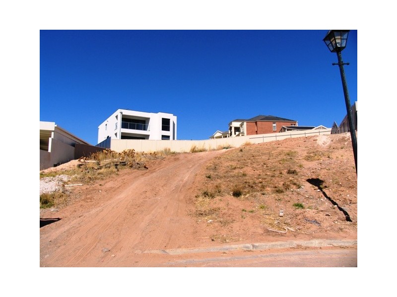 7 Balboa Drive, Hallett Cove SA 5158