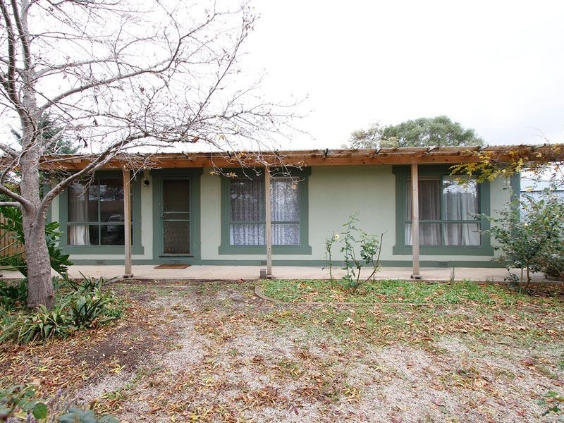 25 Irving Road, Aldinga Beach SA 5173
