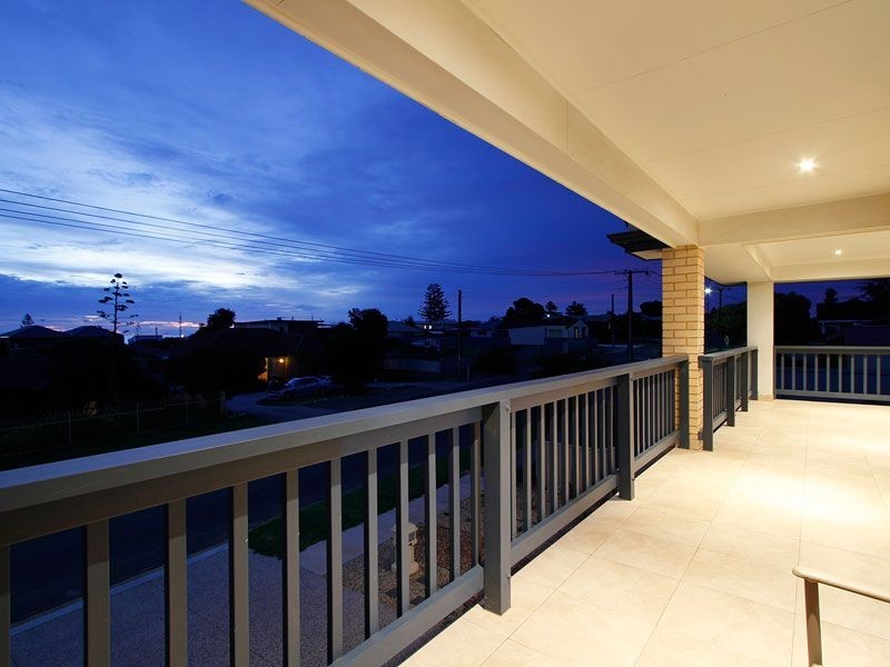 6 Clement Terrace, Christies Beach SA 5165