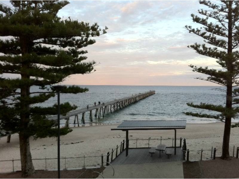 84 Esplanade, Port Noarlunga SA 5167
