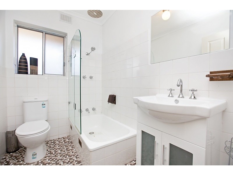 Unit 2, 13 Martin Place, Christies Beach SA 5165