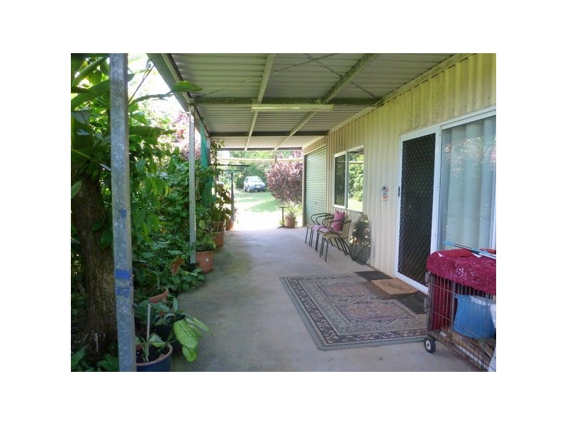 Cowley Beach QLD 4871