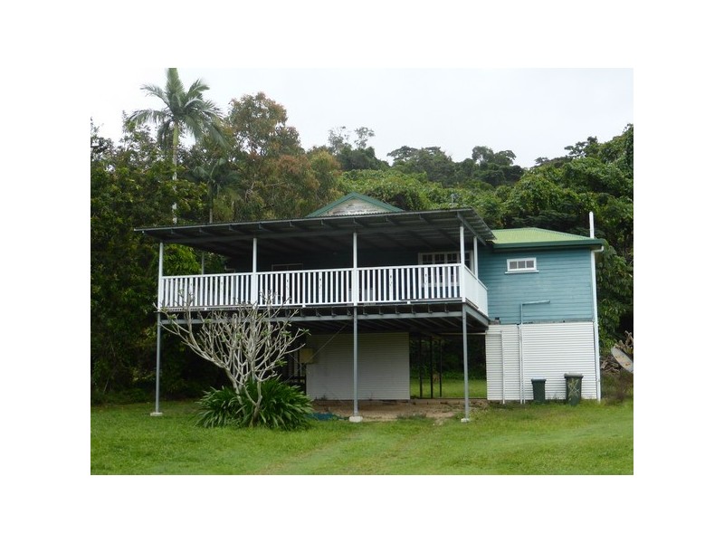 Flying Fish Point QLD 4860