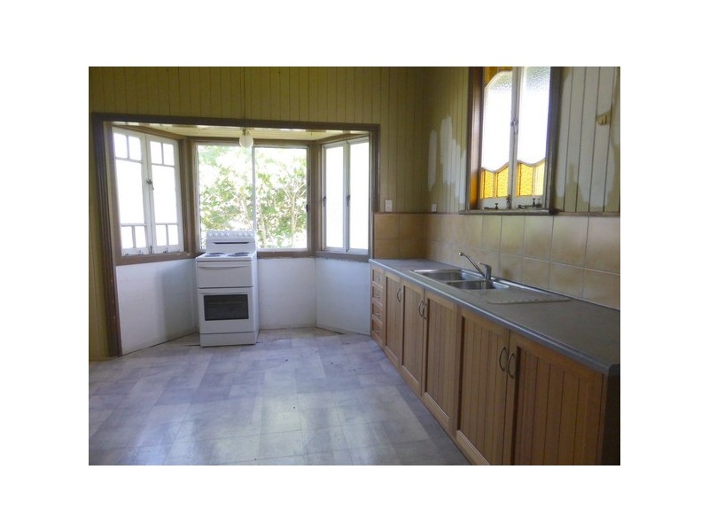 East Innisfail QLD 4860
