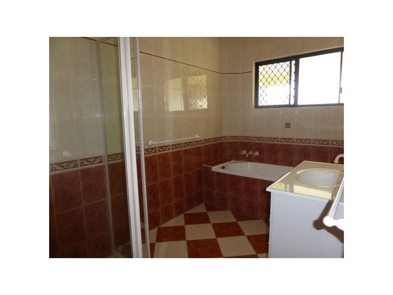 Innisfail Estate QLD 4860