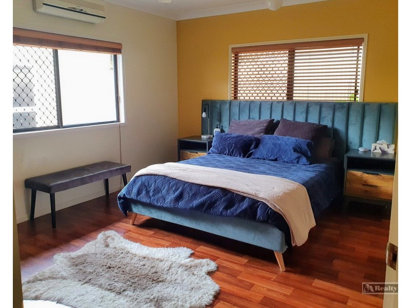 6 Broad Street, Etty Bay QLD 4858