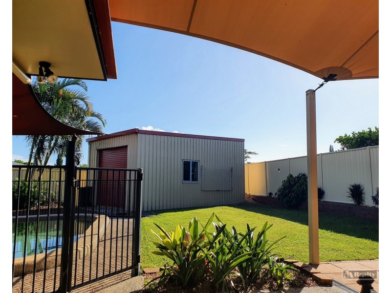 6 Broad Street, Etty Bay QLD 4858