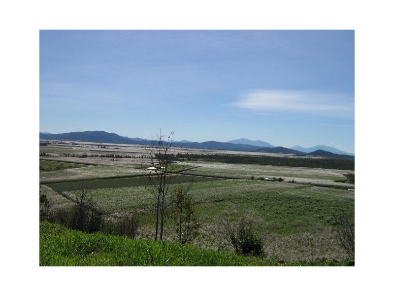 Kurrimine Beach QLD 4871