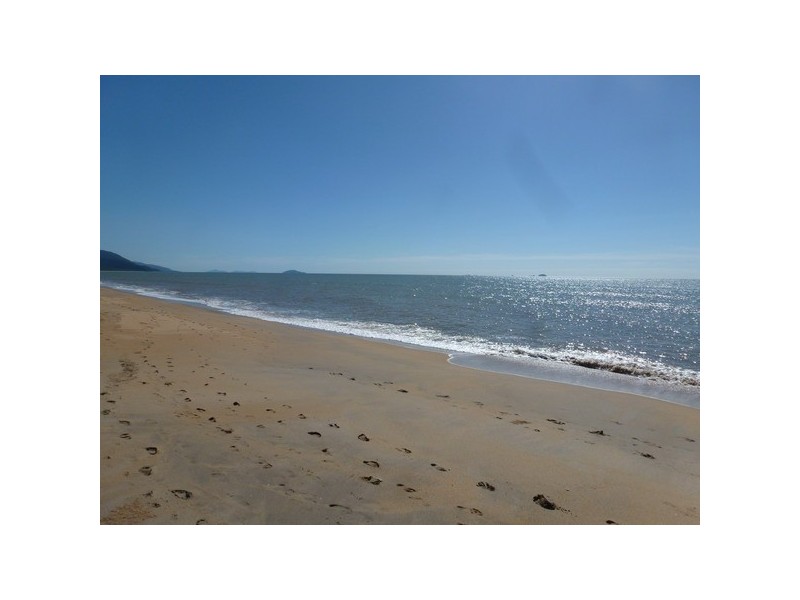 Bramston Beach QLD 4871
