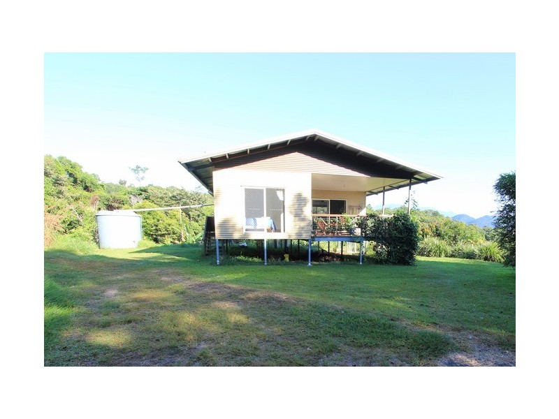 Bramston Beach QLD 4871