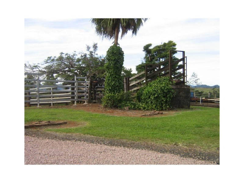 East Palmerston QLD 4860