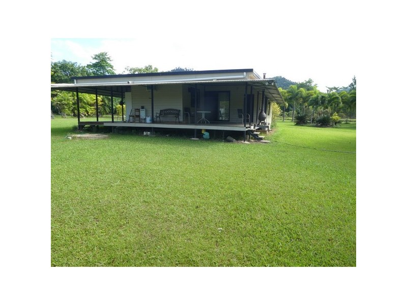 Bombeeta QLD 4871