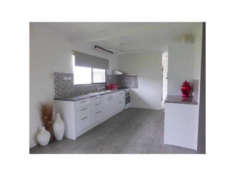 Innisfail Estate QLD 4860