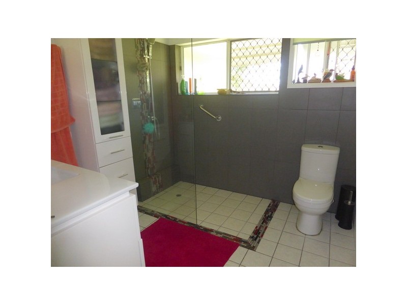 Comoon Loop QLD 4858