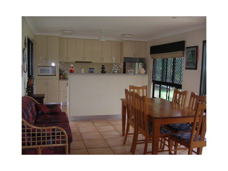 Cowley Beach QLD 4871